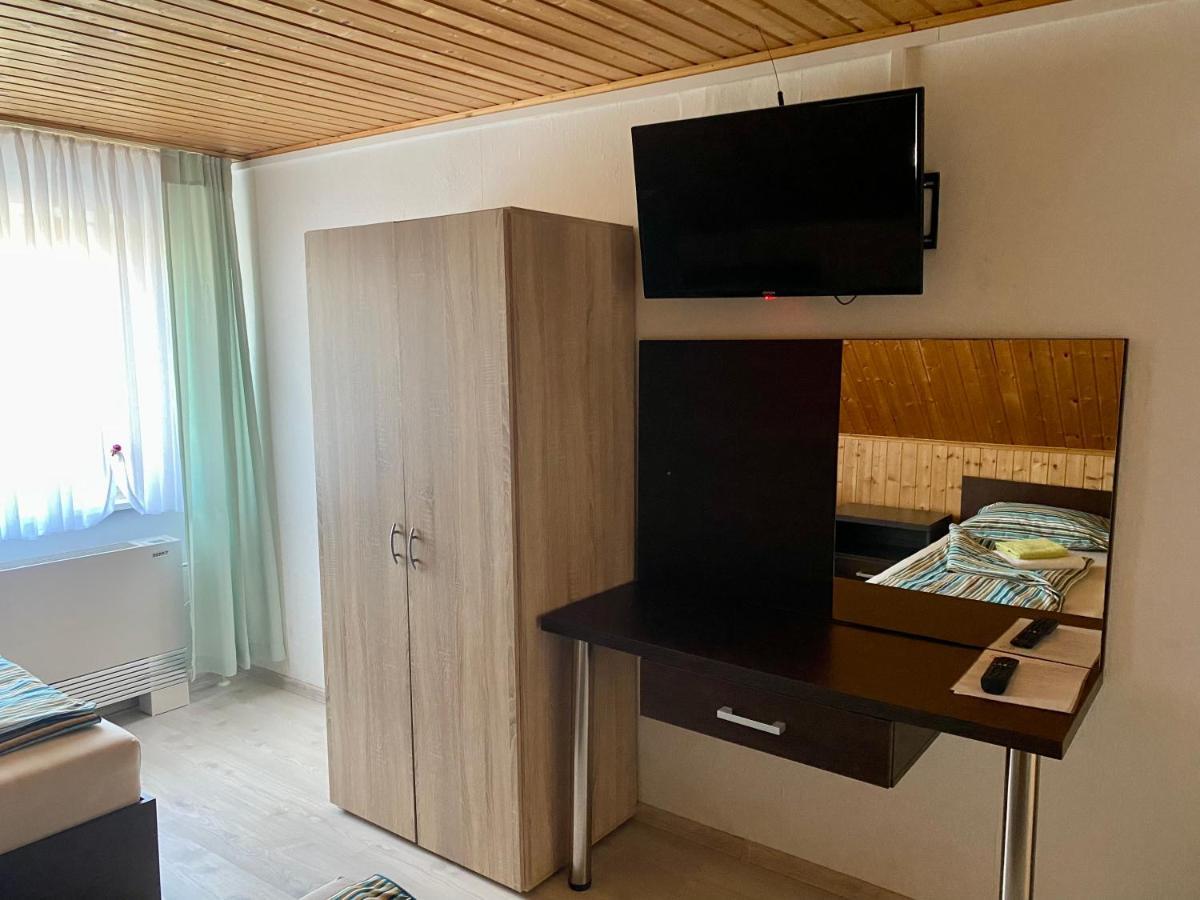 Motel Riedwirtshaus Neu-Ulm Zewnętrze zdjęcie